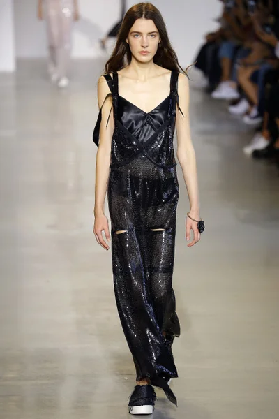 Look 35